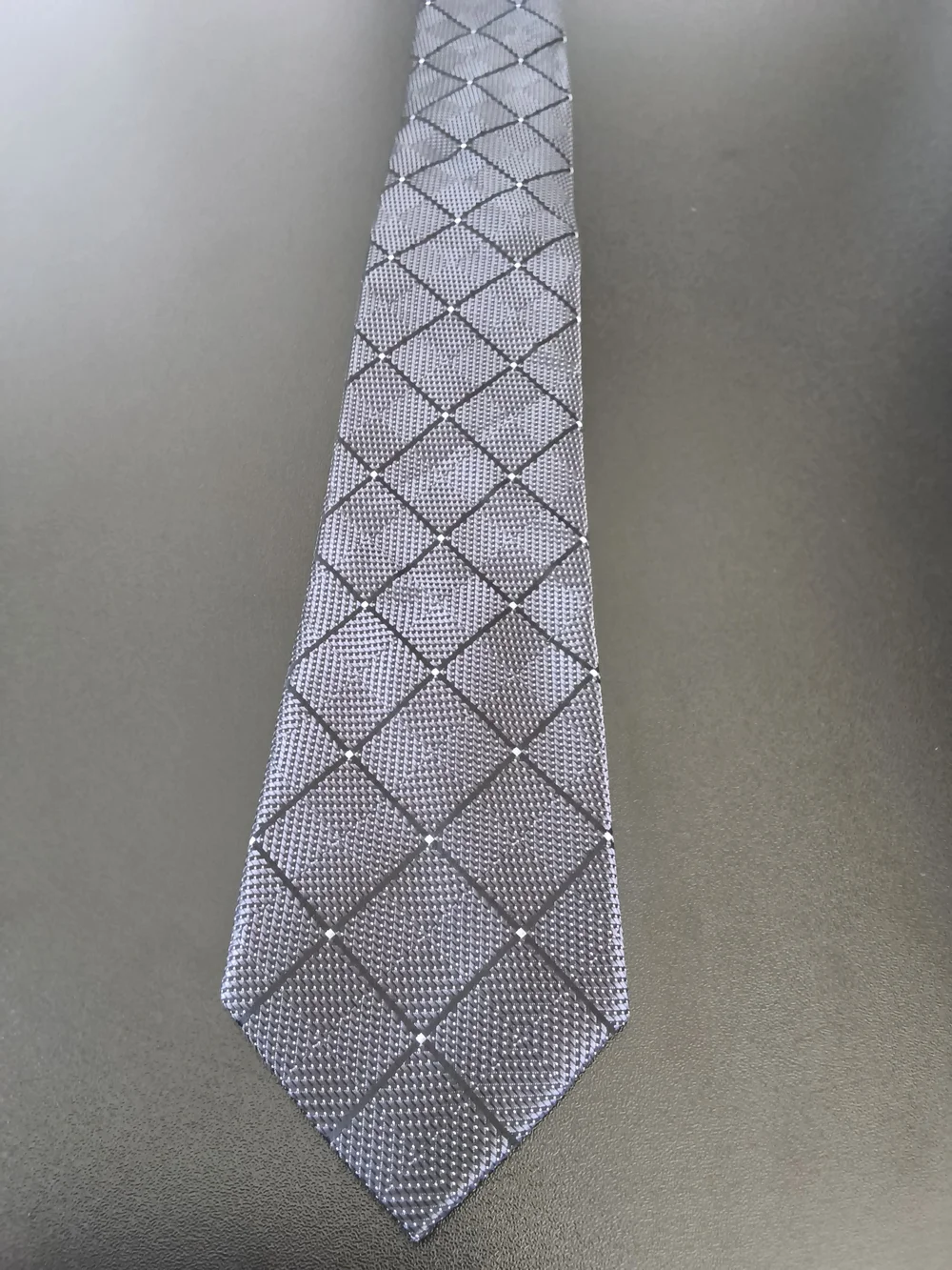 Perry Ellis Silver-Gray Diamond Grid Tie